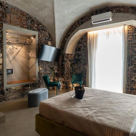 Charme Catania Central Suites Экстерьер фото
