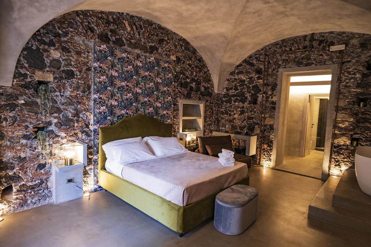 Charme Catania Central Suites Экстерьер фото